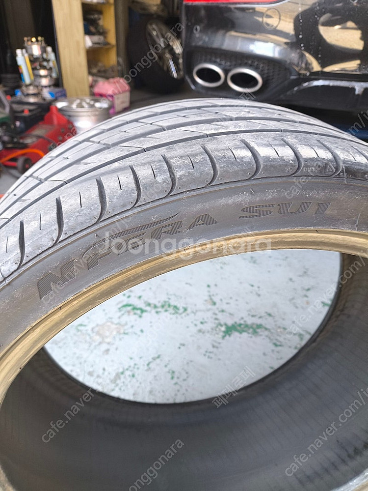 넥센 엔페라 su1 275 30 20 두본 팔아요--3