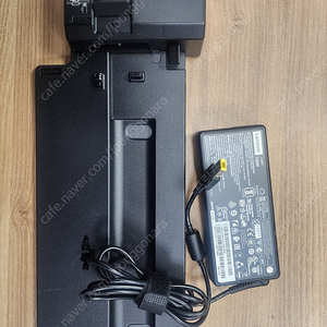 Lenovo ThinkPad Ultra Dock 40AJ (레노버 노트북 울트라 독 -전원 아답터 포함 )