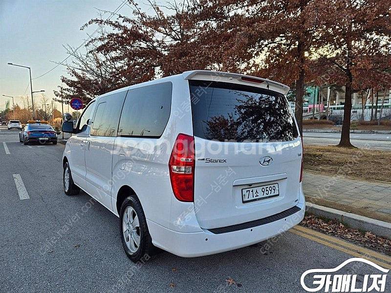 [현대]그랜드 스타렉스 12인승 왜건 4WD CVX 럭...--5