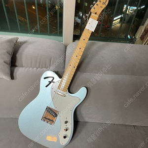 Fender f-hole telecaster limited edition