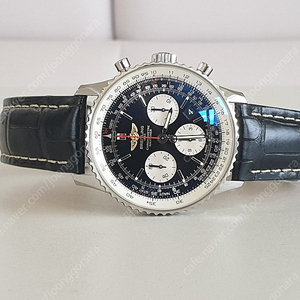 브라이틀링 네이타이머 B01 가죽줄 황금날개 43MM