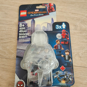 LEGO 40343 스파이더맨 파 프롬 홈 박물관 침입 팝니다.