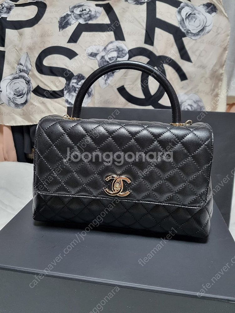샤넬 코코핸들 라지 (구미듐) 샴페인골드 아웃스티치 올블랙 최상품--0