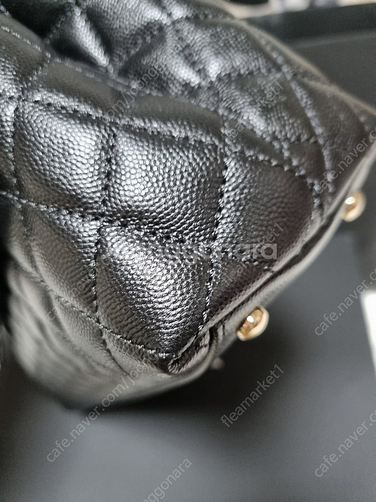 샤넬 코코핸들 라지 (구미듐) 샴페인골드 아웃스티치 올블랙 최상품--9