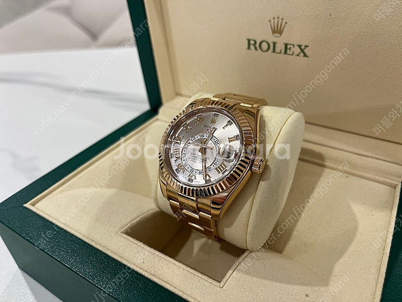 롤렉스 스카이드웰러 금통 42MM 썬더스트 로만 오이스...--1