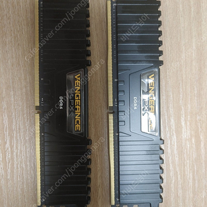 커세어 ddr4 xmp 3600 32g 16x 2 팝니다.