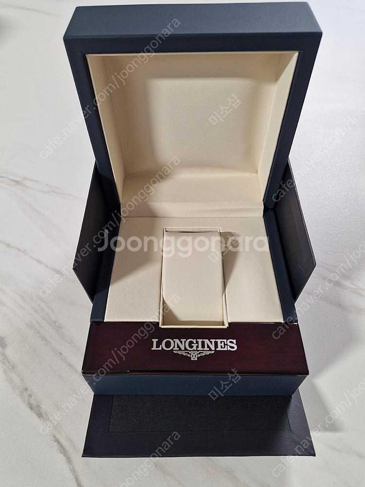 론진 시계케이스 박스 팝니다 (택포)--0