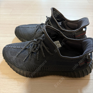 아디다스 이지부스트350 사이즈270 트리플블랙 Adidas Yeezy Boost 350 V2 Black - Non-Reflective