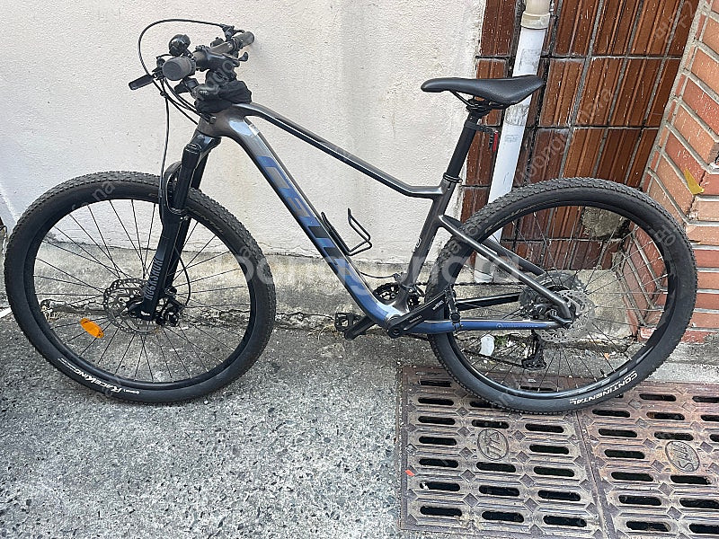 첼로 27.5 xc pro 30 se mtb 판매합니다--1