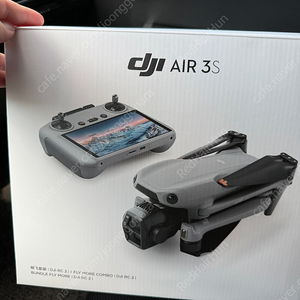 DJI AIR3S 플라이콤보(케어가입 1년) 판매 합니다