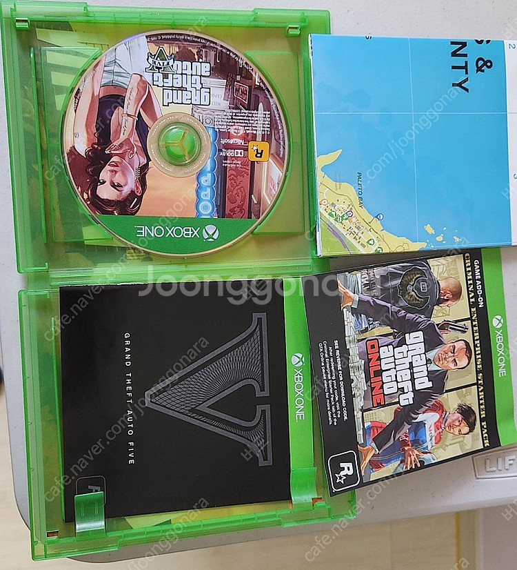 GTA5 프리미엄 에디션 (xbox one) 팝니다--1