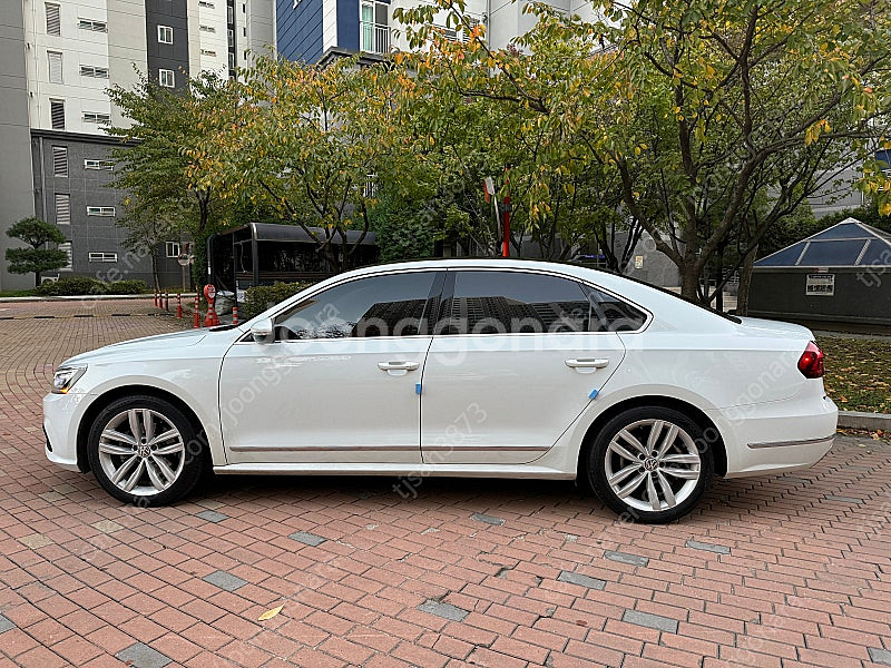 벤츠E클래스 w213후기형 조수석 라이트 (천안)--0