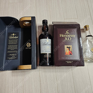 양주 공병, 발렌타인 23년산(Ballantines 23), 헤네씨 XO(Hennessy X.O)