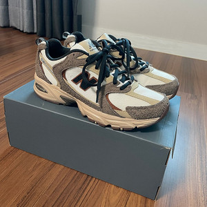 뉴발란스 530 (다크머쉬룸인센스 MR530SNC
