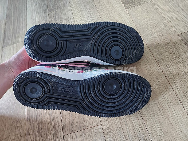 나이키 에어포스1 VF 새상품 245 EUR39--7