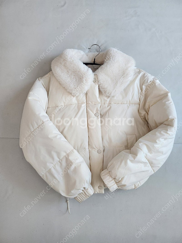 스파오 카라 퍼푸퍼 패딩--1