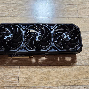 이엠텍 RTX 4070 Ti SUPER 블랙스톰 팝니다.