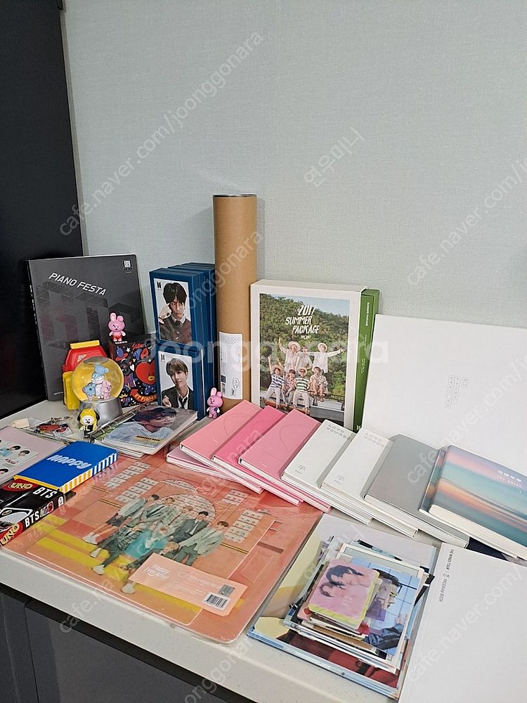 방탄소년단 2018년 시즌그리팅, 앨범 다수 굿즈 일괄--3