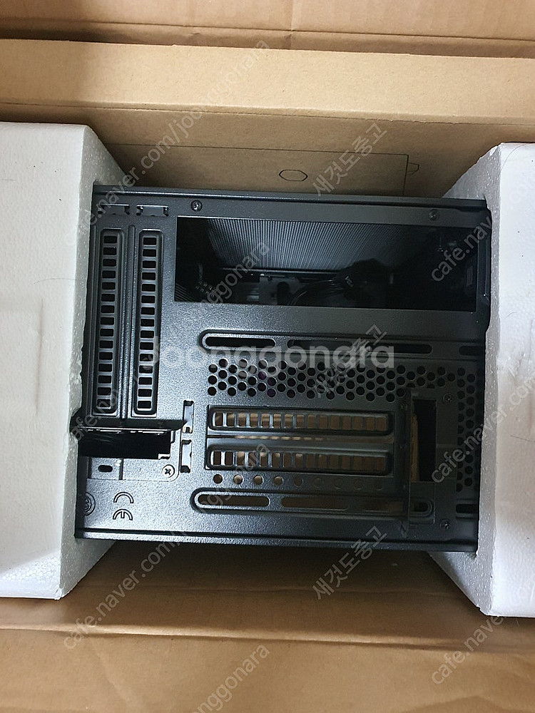 NR200p itx케이스 및 itx 700w 마이크로닉...--1