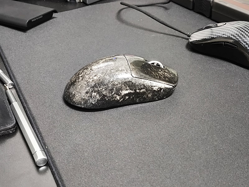 로지텍 지슈라 1 도색 저소음 택포--2