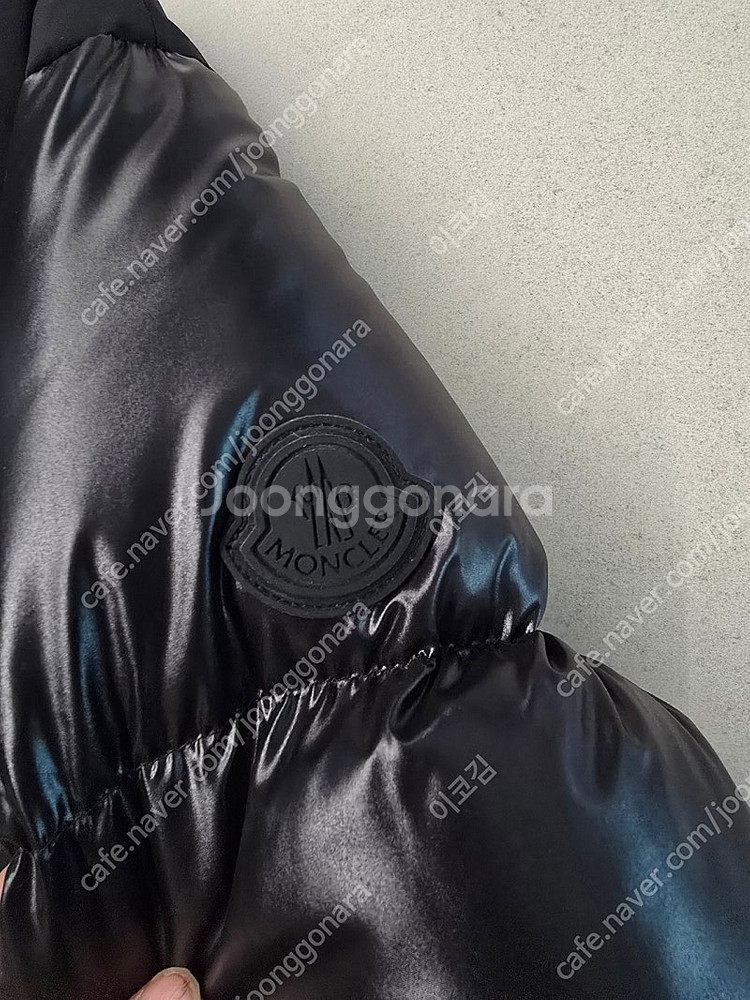 몽클레어 크롭패딩 발렌시아가롱가디건--3