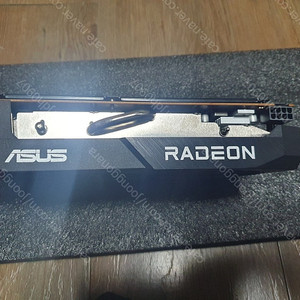 ASUS DUAL 라데온 RX 7600 O8G OC D6 8GB 그래픽카드 팝니다~~~~~~~~~~~~~~~~~~~~