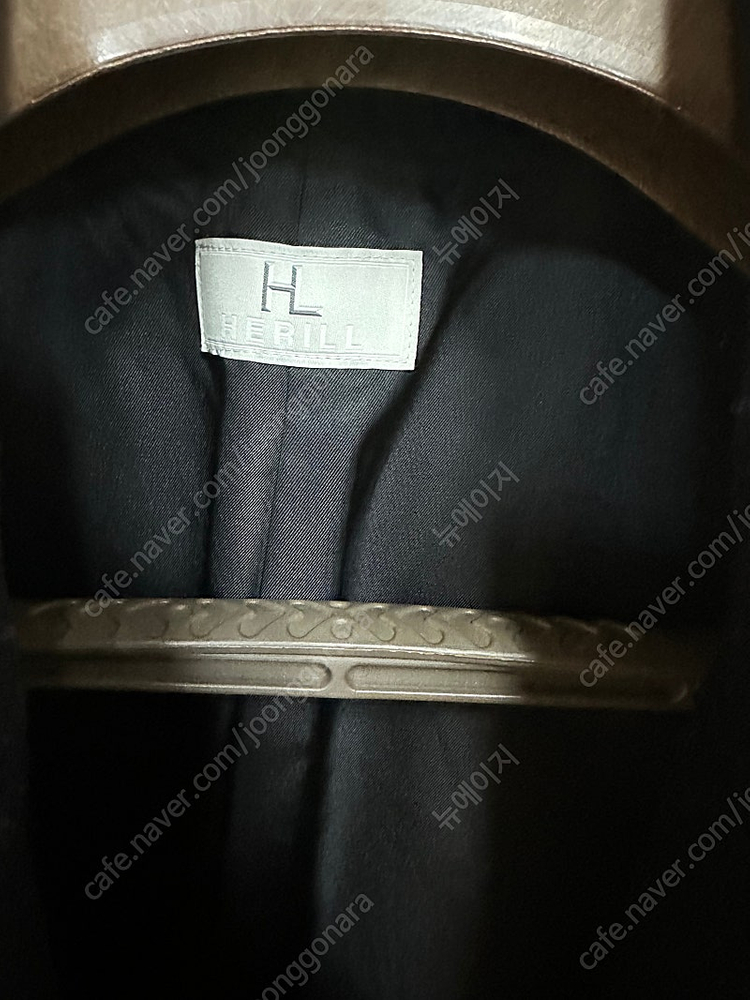 헤릴 네이비 발마칸 코트 2사이즈 판매합니다. 이미지