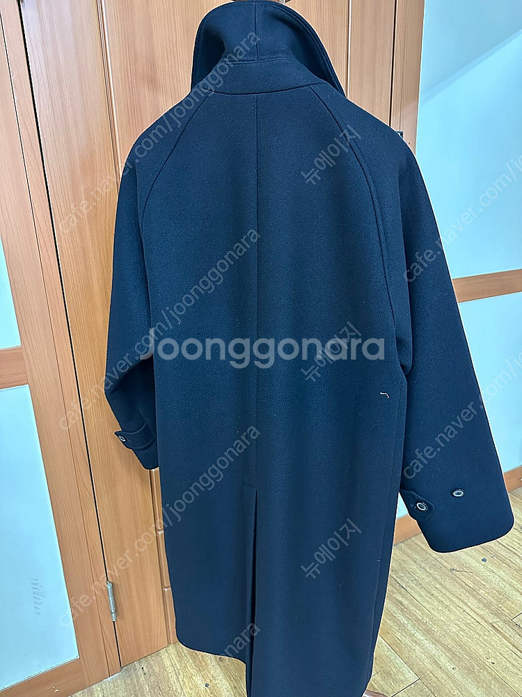 헤릴 네이비 발마칸 코트 2사이즈 판매합니다.--3