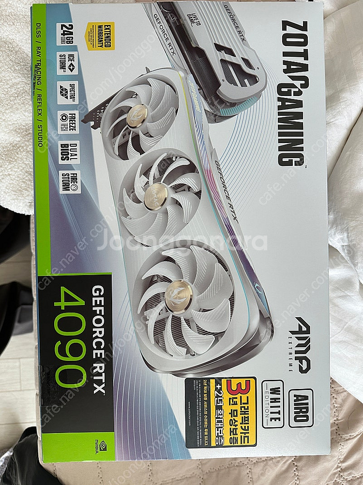 조탁 ZOTAC RTX 4090 AERO White--0