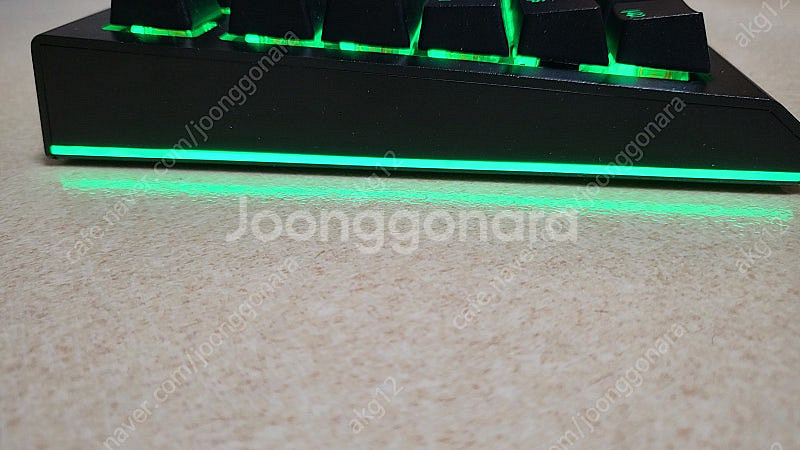 레이저 블랙위도우 v4 75% 블랙,오렌지축 키보드 판...--3