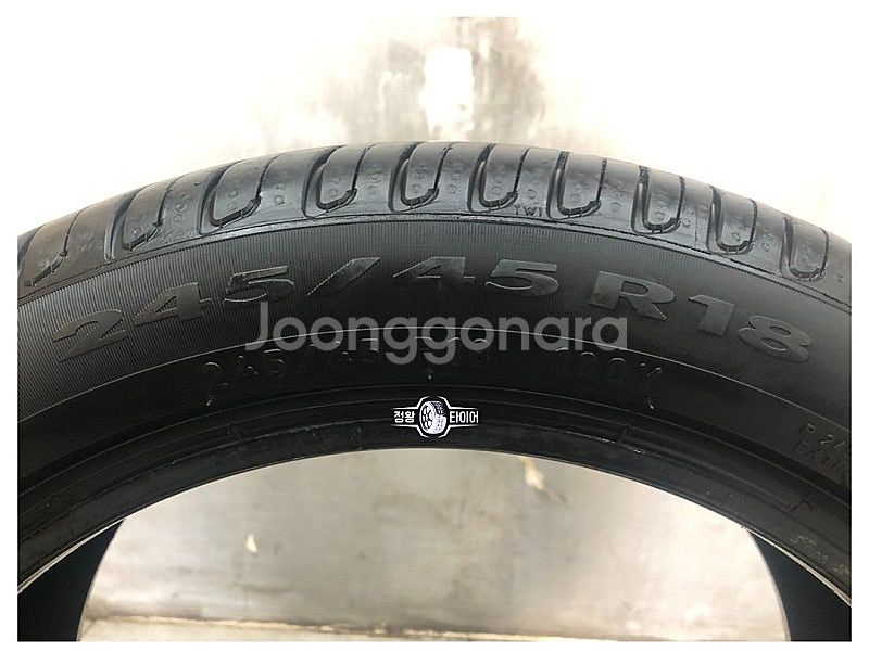 중고타이어 피렐리 신투라토P7 245/45R18 별마킹--5