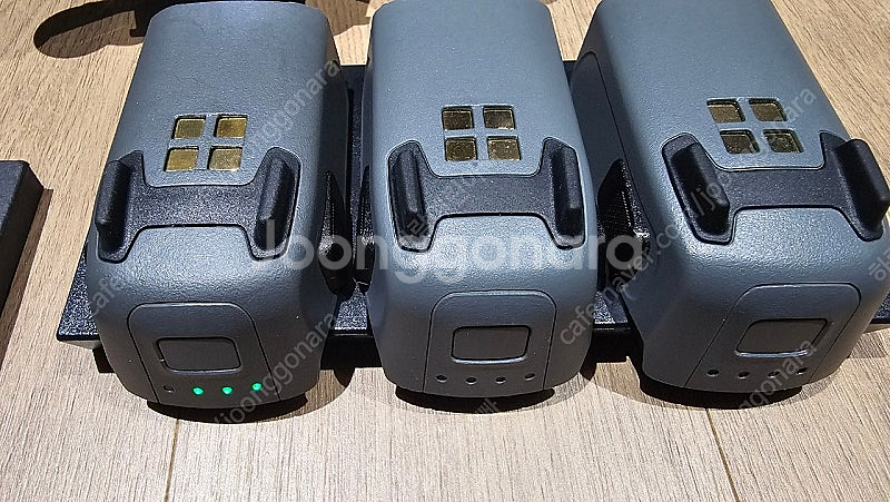 DJI SPARK 플라이모어 콤보 팝니다.--4