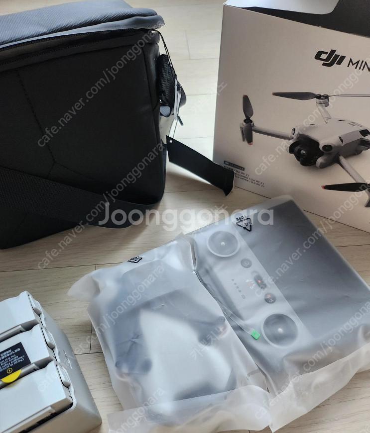 DJI Mini 4 Pro 플라이 모어 콤보 플러스 (...--4