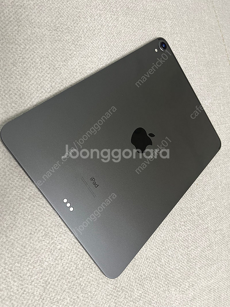 아이패드 프로 1세대 256G 11인치 판매합니다--2