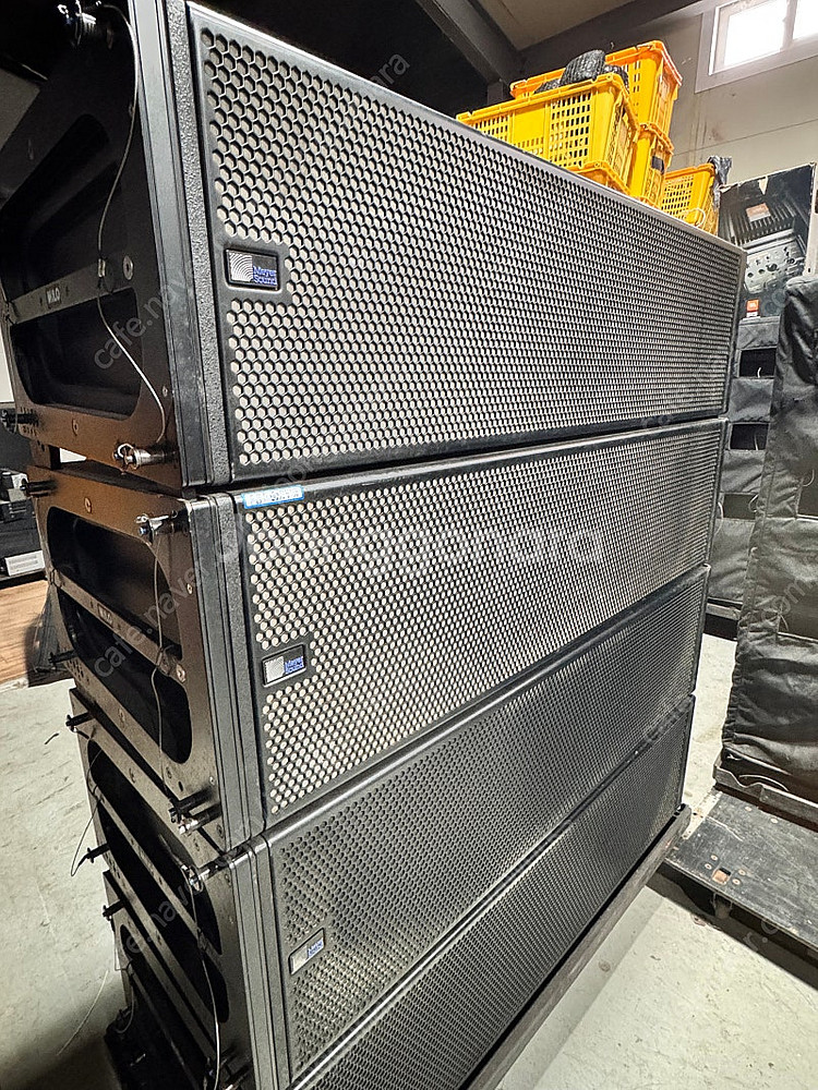 MeyerSound MILO + ArrayFrame--1