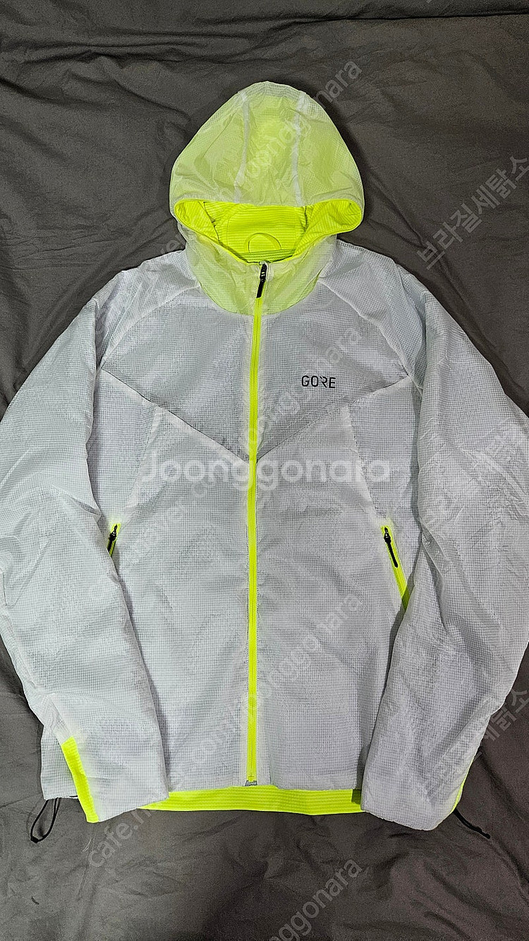 고어웨어 R5 고어텍스 윈드스토퍼 인슐레이티드 자켓 화이트 네온 L--0