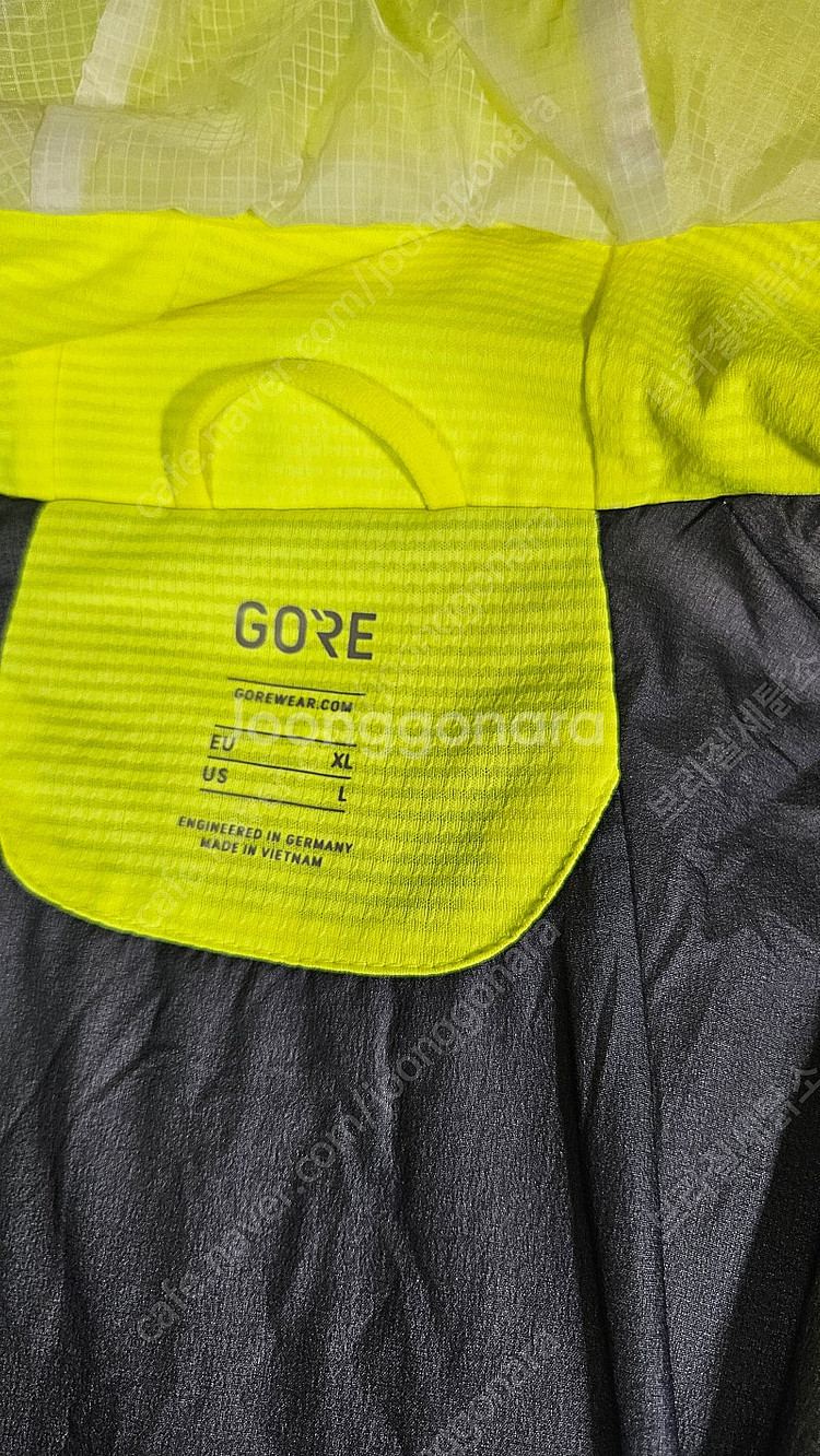 고어웨어 R5 고어텍스 윈드스토퍼 인슐레이티드 자켓 화이트 네온 L--2