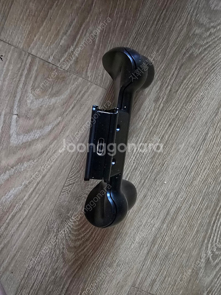 닌텐도 스위치 OLED 화이트 팝니다--2