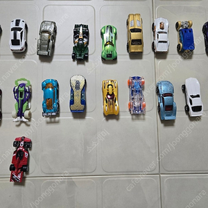 핫윌 hot wheels 자동차 20종+크리스 크로스 크래쉬 트랙