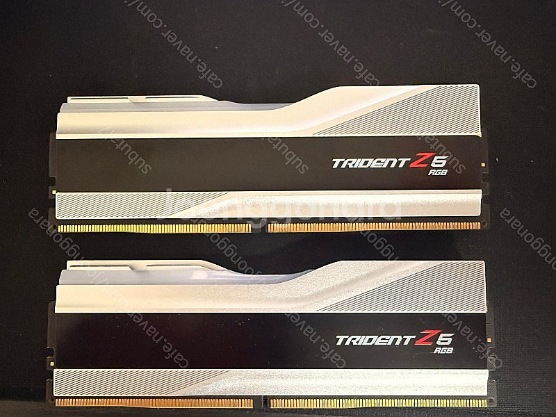 G.SKILL DDR5-7200 CL36 TRIDENT...--0