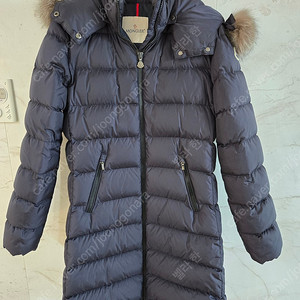 몽클레어(MONCLER) 패딩