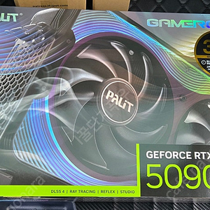 PALIT 지포스 RTX 5090 GAMEROCK OC D7 32GB 이엠텍 판매 합니다