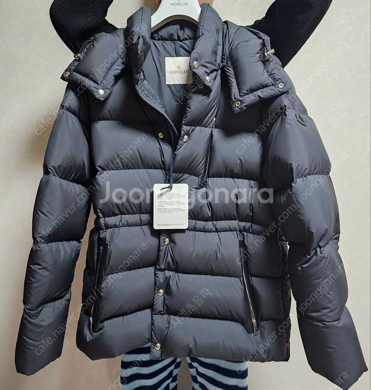 23FW 새상품 몽클레어 남성 패딩 bauges 바우게...--1