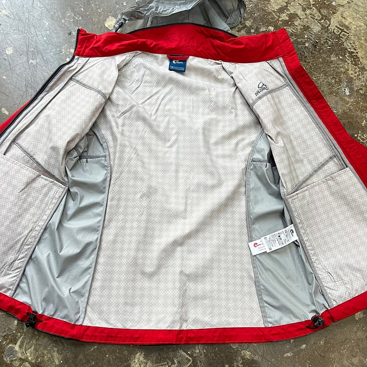 95) 네파 바람막이 방풍 자켓 점퍼 노스페이스 아이더 블랙야크 이미지