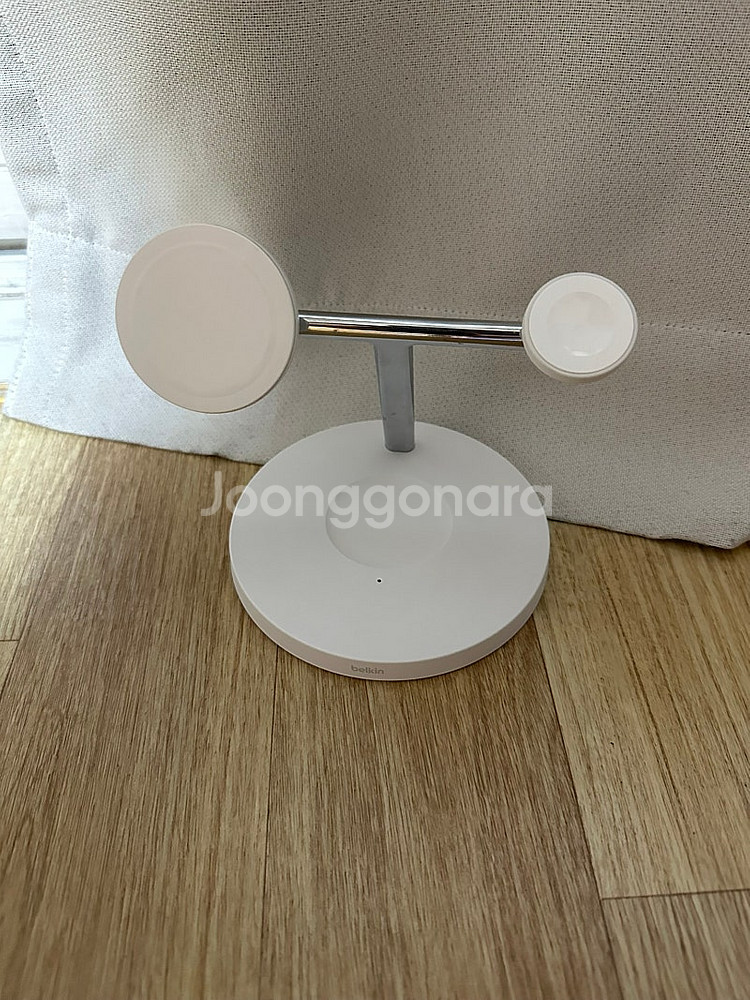 벨킨 3in1 맥세이프(15w) 무선 충전기--0