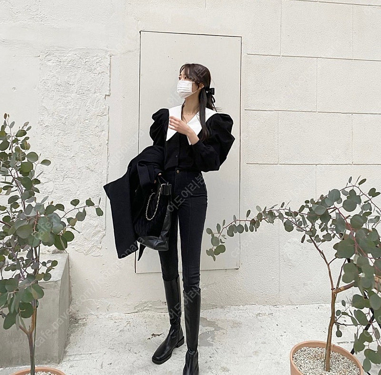 러브미우 카라 배색 블라우스 리본타이 글로니 시눈 로즈니 라벨르블랑 업타운홀릭 메이빈스 로아르 파티수 블루민 더바넷...--2