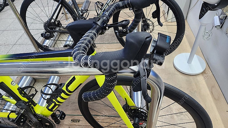 BMC 팀머신 SLR01 FOUR 스램포스 전동--1