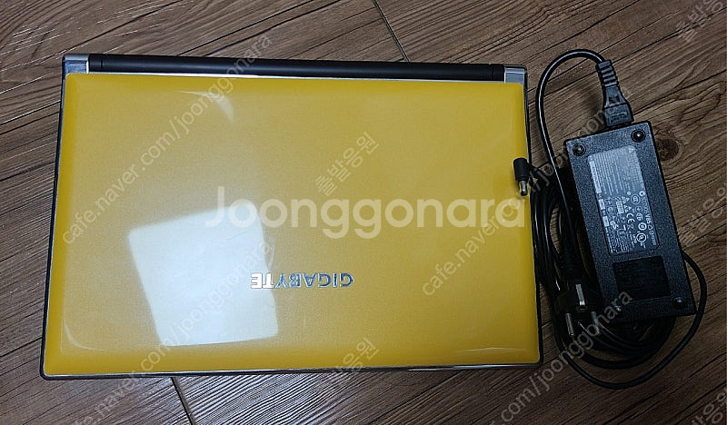 기가바이트 P2532--5
