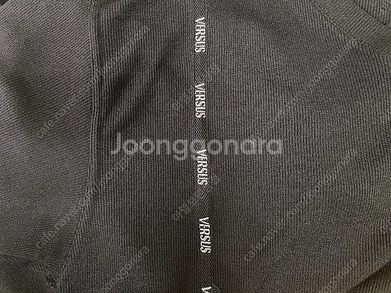 VERSACE 베르사체 베르수스 블랙 반팔 로고 니트 ...--8