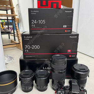 파나소닉S5M2 더블렌즈킷, S24-105 f4, S70-200 f4 일괄 판매합니다.